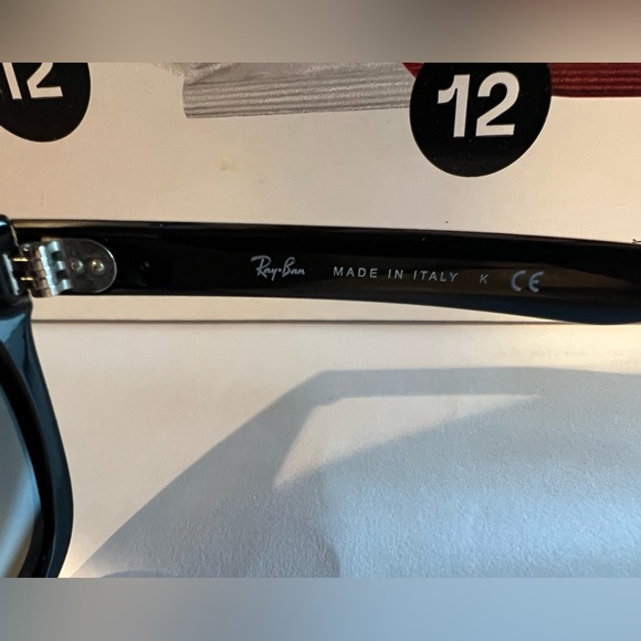 Ray Ban RB4181 Sunglasses Polarized - Picture 3 of 4